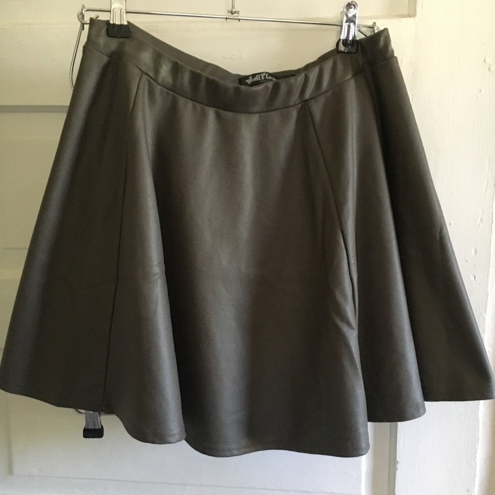 Short skirt